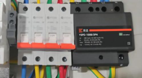 浪涌保護(hù)器怎么選？三大核心指標(biāo)+三大實(shí)戰(zhàn)策略助您精準(zhǔn)選型-易造