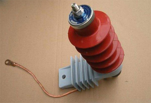 普通閥型避雷器