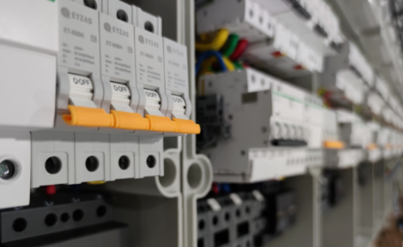 浪涌后備保護(hù)器